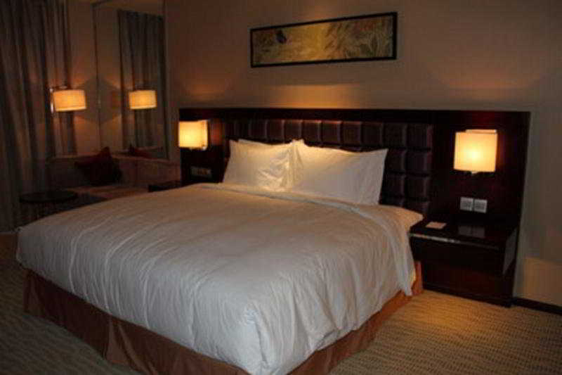 The Qube Hotel Shanghai -Close To Pudong International Airport And Disney Land מראה חיצוני תמונה