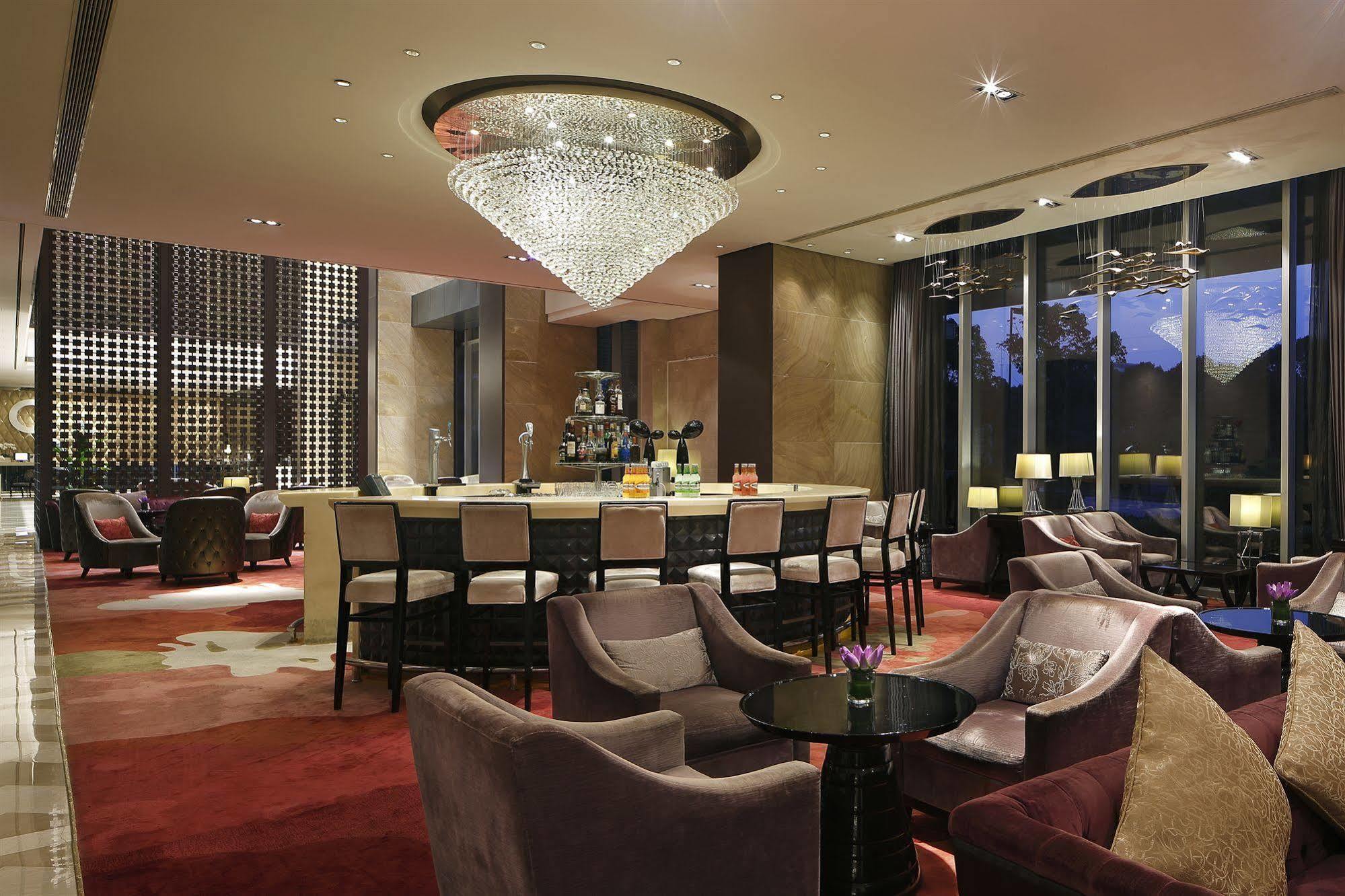The Qube Hotel Shanghai -Close To Pudong International Airport And Disney Land מראה חיצוני תמונה
